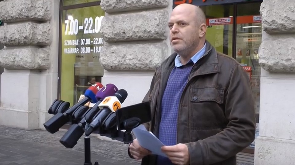 Dr. Manninger Péter (váci Fidesz-KDNP) sajtótájékoztatója